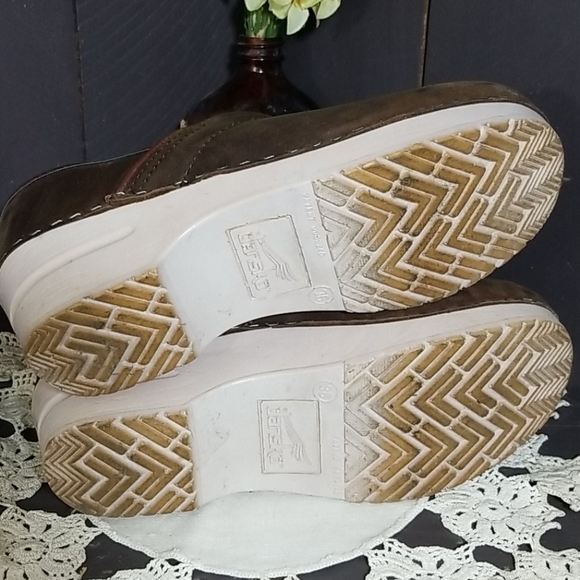 𝅺DANSKO brown clog shors size 36 - Picture 6 of 7